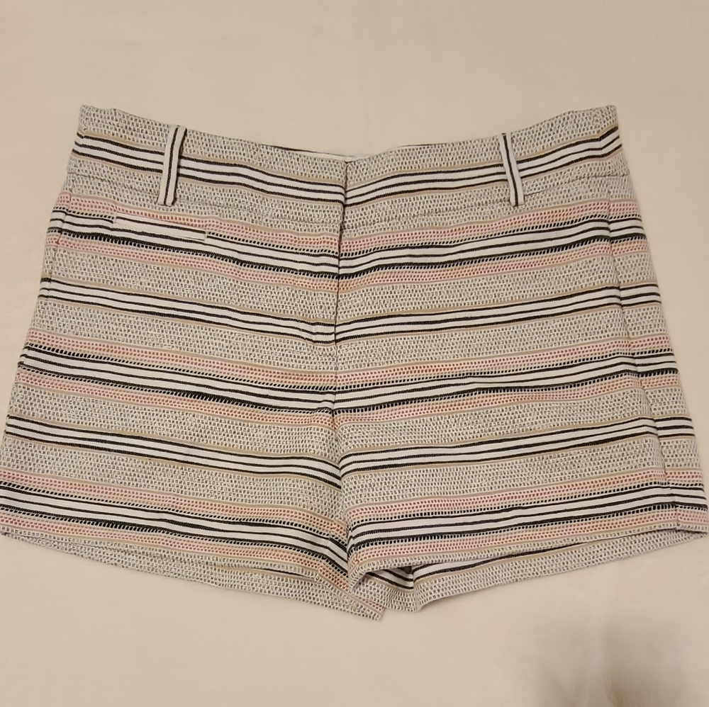 LOFT The Riviera Short size 6 striped multi-colored